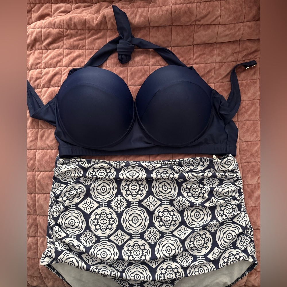 Navy Halter Bikini Top with High-Waist Patterned Bottom - Picture 3 of 7